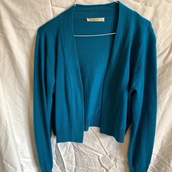 Turquoise lamb's wool Sweater, 3/4 sleeves, short mid tummy, size M - Picture 1 of 4